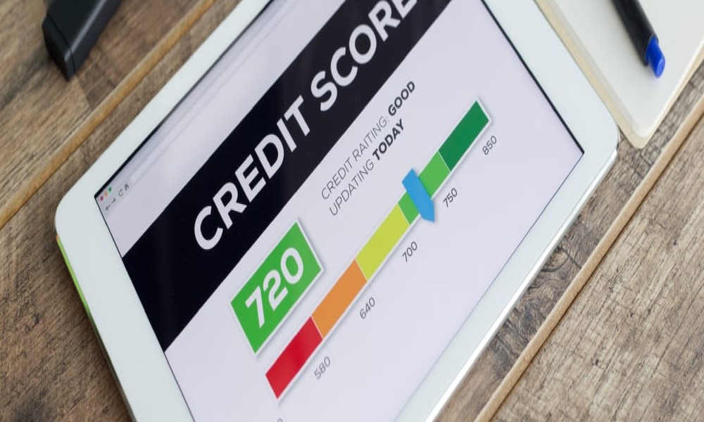 Why Does Your Credit Score Drop After Closing a Loan? An Expert Explanation